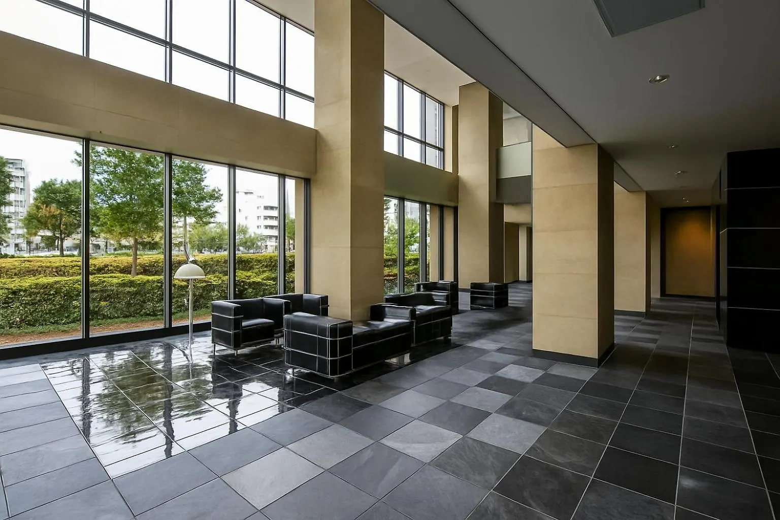 Luxury 3 Bedroom Namba Skyscraper - 400 Ft High & 300 Sq Ft Wrap Around Balcony - 112 Sq Meters - 1,200 Sq Ft - Parking - 180 Degrees City Views - 2024 Toyota Voxy Can Be Packaged With Osaka Daire